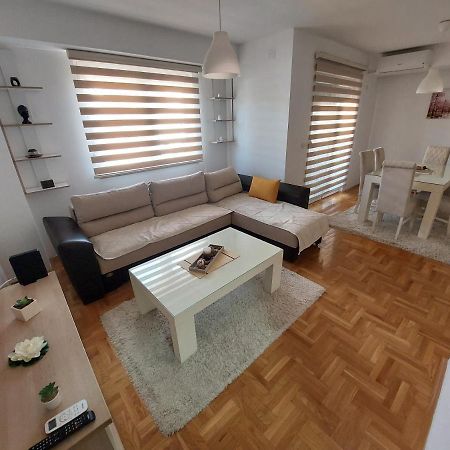 Apartment Gelic Family 쿠마노보 외부 사진